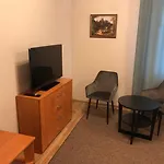 Jn Rzeczna 4 Апартаменты Познань