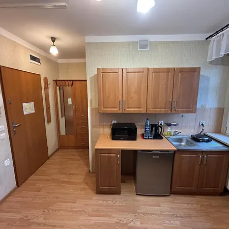Jn Rzeczna 4 Apartman *